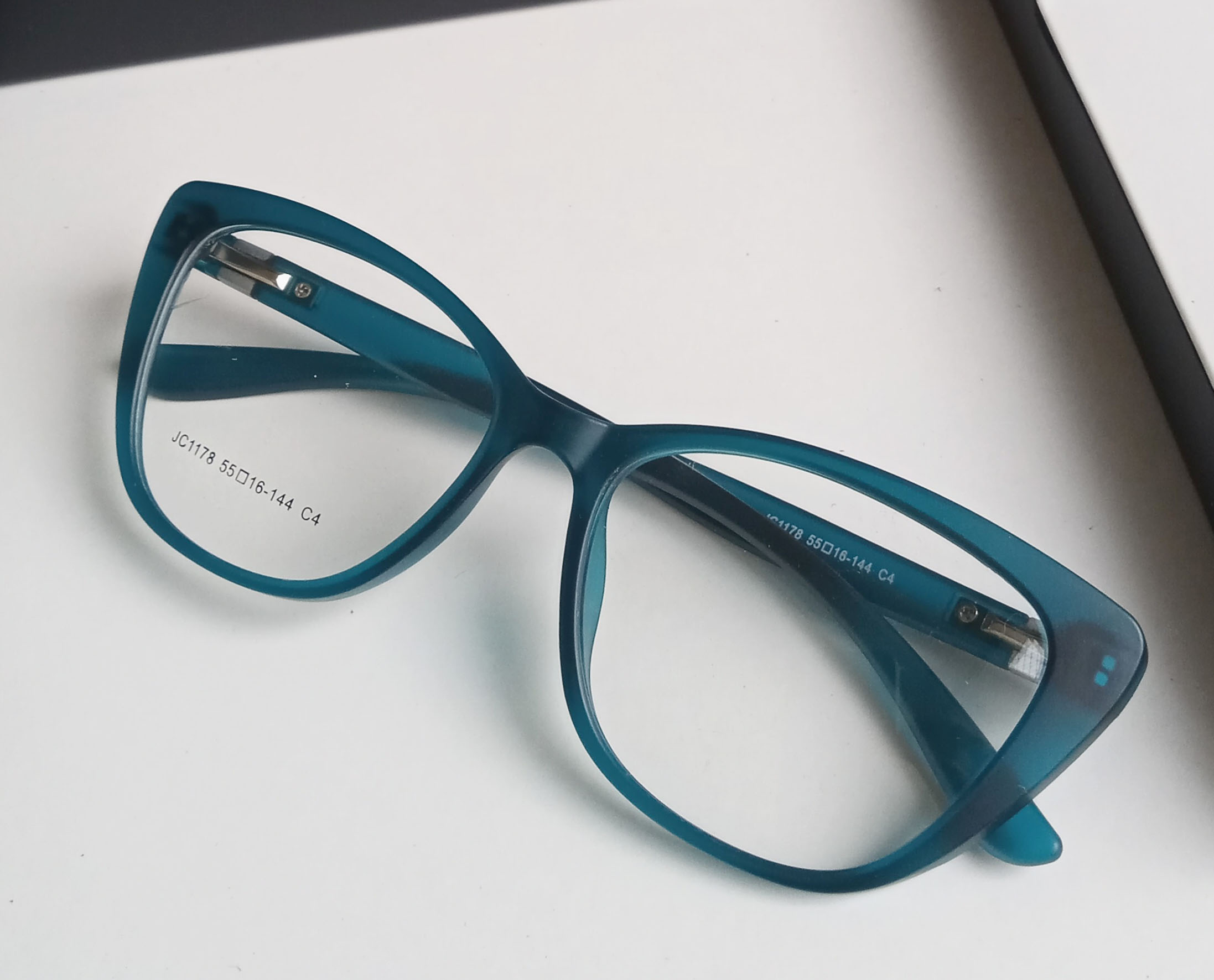 Acetato Fosco Verde (Gatinho). | AC0008